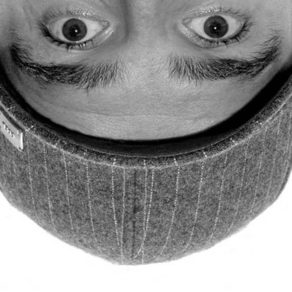 Meet your Posher, Lars - Picture 1 of 1